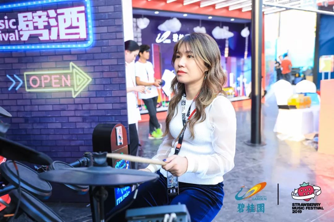 ohmygod泰国舞台,广州草莓音乐节rap