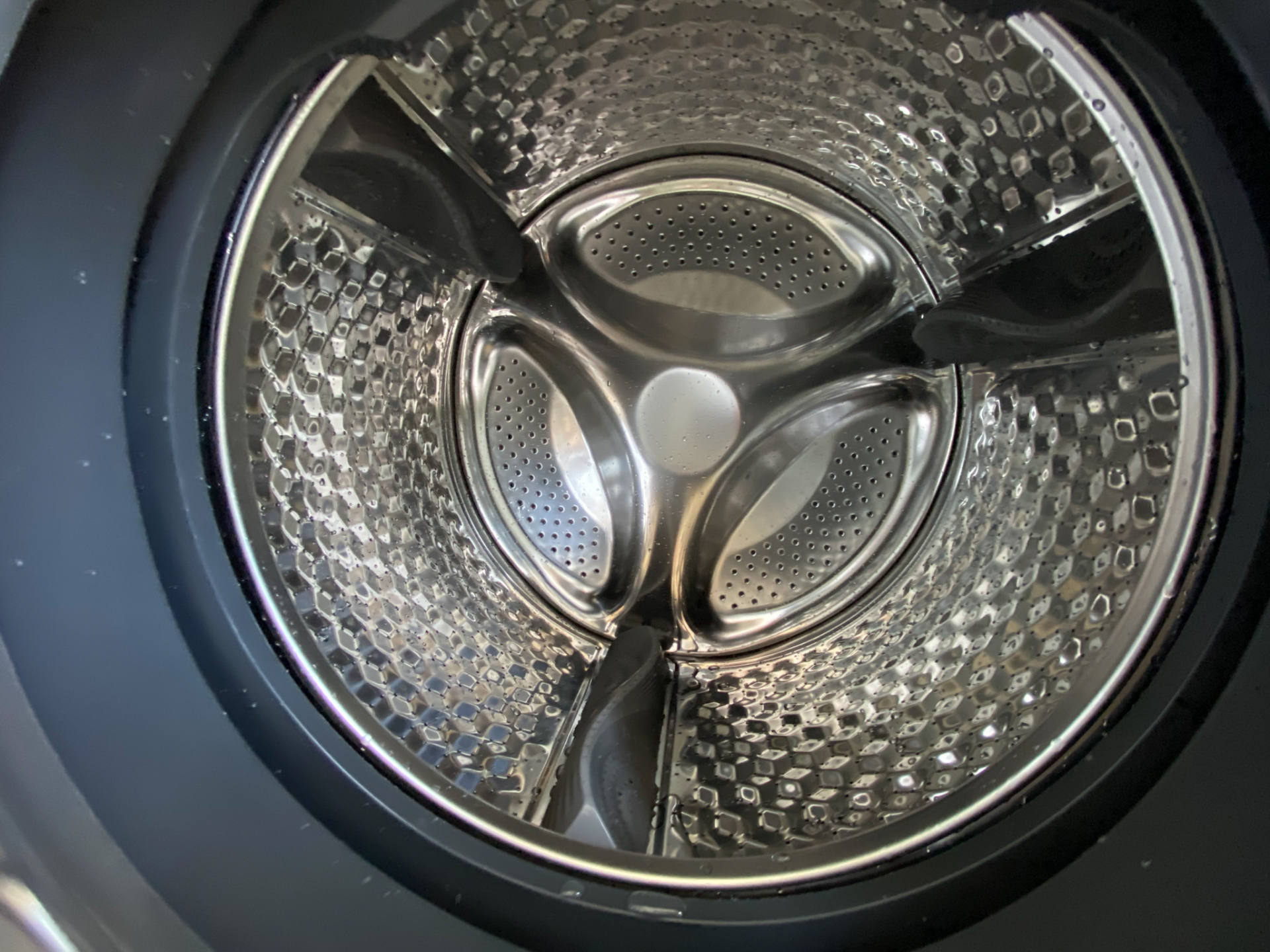 传说中的洗烘套装有那么好吗?春夏秋冬衣物都试过后,有了答案