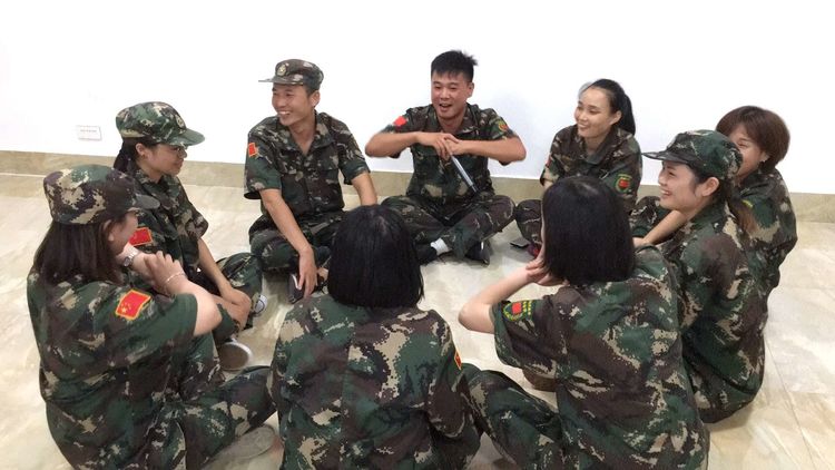 老乐山暑期教师素质拓展暨团队建设训练营开启