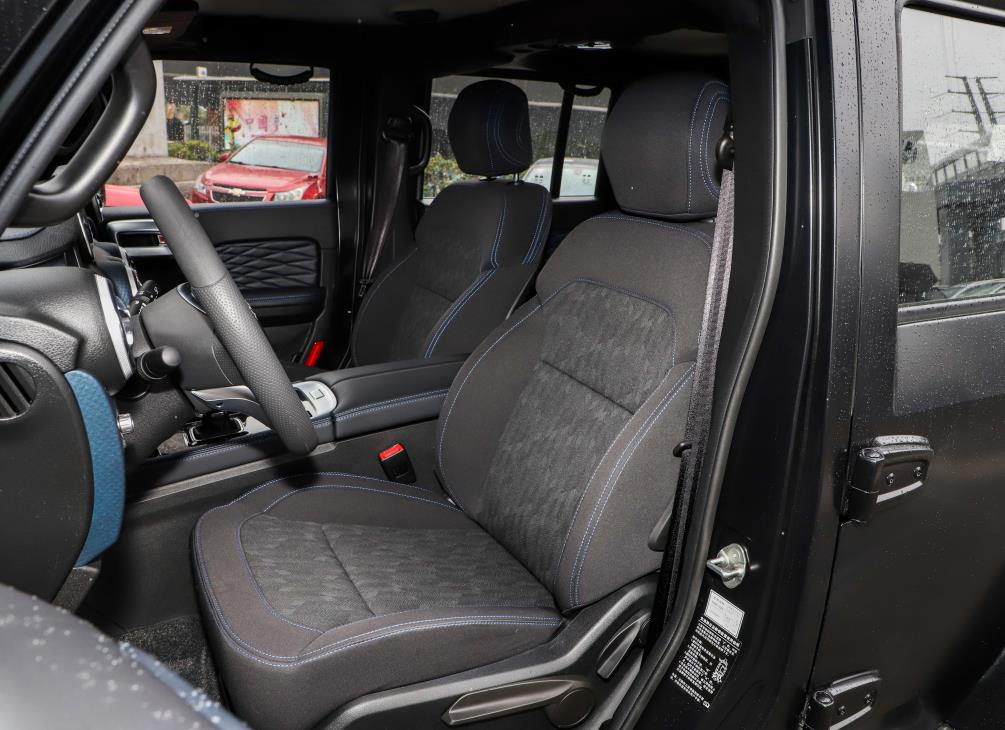 柴油suv哪一款稳定性最好,suv好还是轿车适合家用