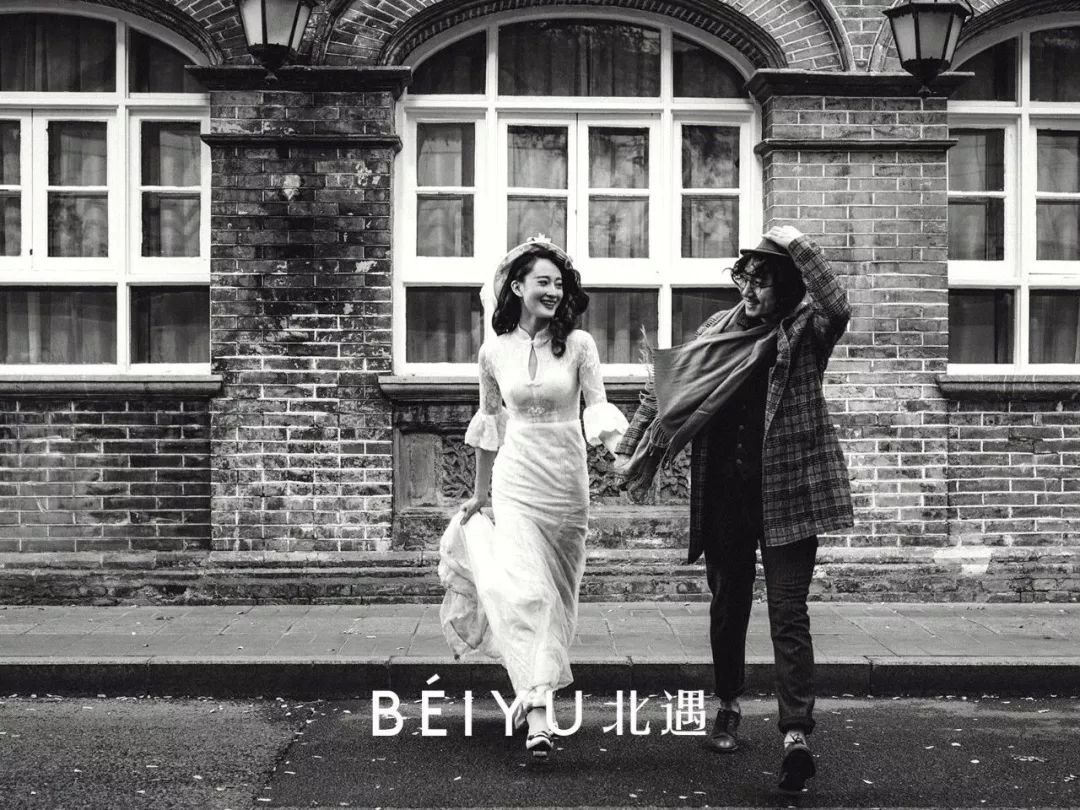 网上婚纱为什么便宜,网上买的婚纱质量可靠吗