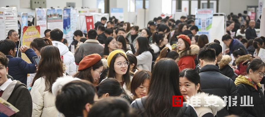 人社局三措施助力大学生就业创业,助力10万大学生创业就业