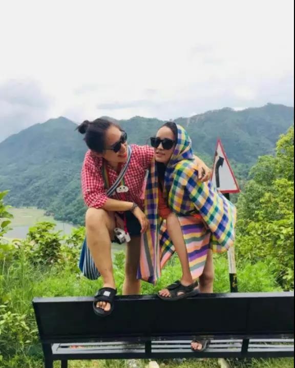 这个女孩独自，走遍韩国、斯里兰卡等数十个国家，却备受质疑