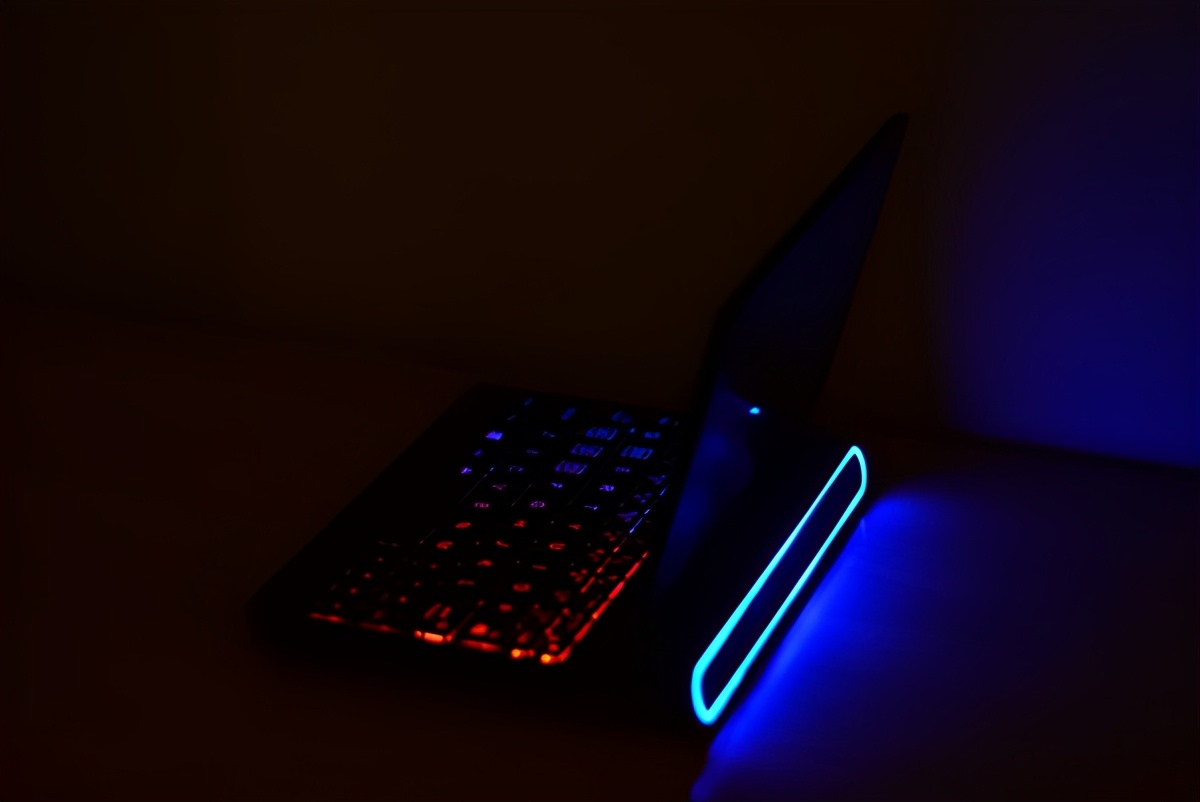 游戏笔记本电脑跑分榜,最新款笔记本游戏性能测试