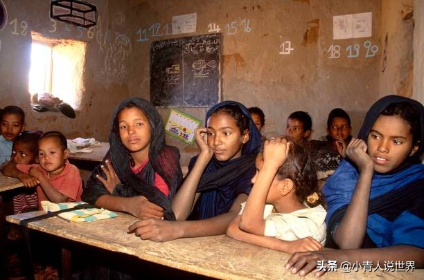 我认为毛里塔尼亚是非洲的一匹黑马，毛里塔尼亚是个怎样的国家