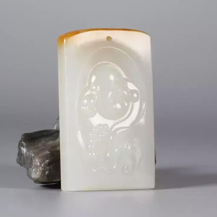 为什么一定要戴本命佛的讲解,戴玉佛的寓意和意义