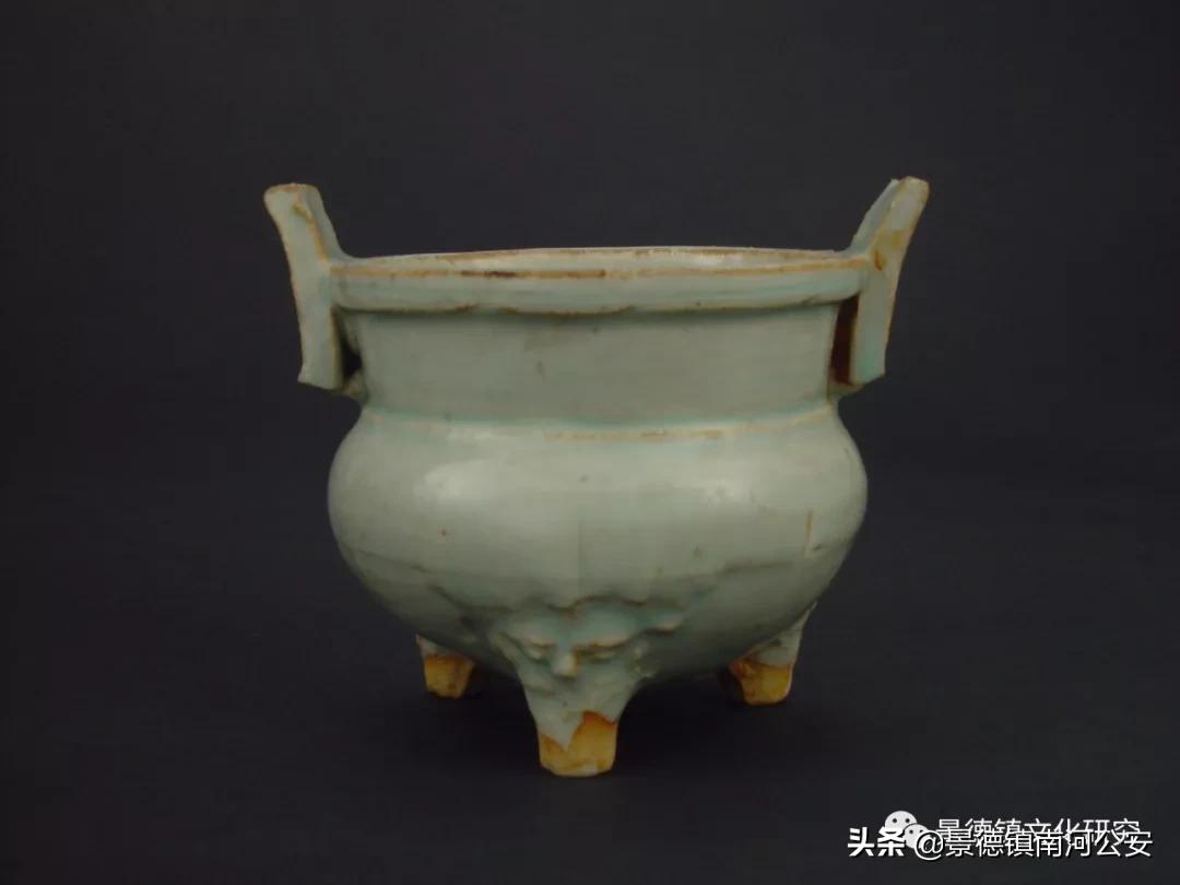 瓷器鉴定宋元青白瓷的时代特征,宋元时期景德镇青白瓷佛像底座