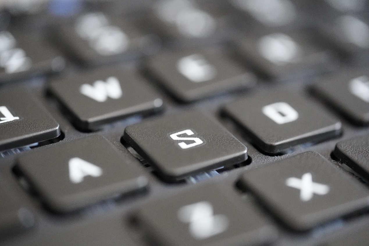 雷神igere1评测,雷神igers1笔记本值得买吗