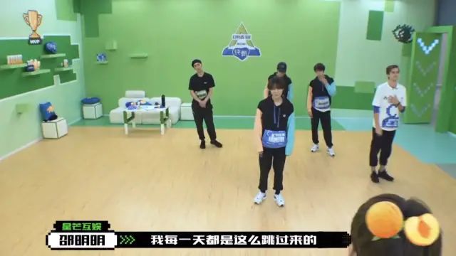 章子怡周一围采访暧昧,章子怡与周一围私下关系