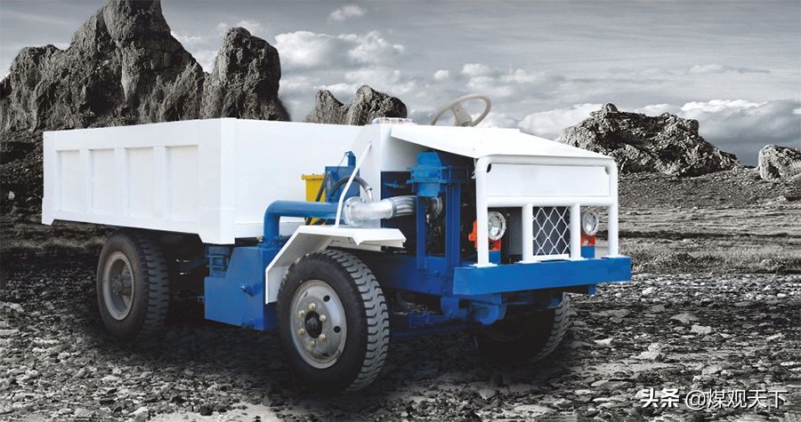 辅助运输：无轨胶轮车主要用途及优势分析