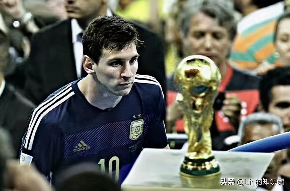 梅西幼年经历励志故事,梅西简介和成长历程视频