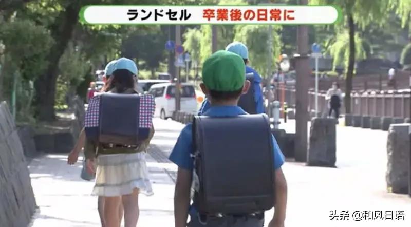 日本人毕业之后校服怎么处理?原来还能做成迷你版……