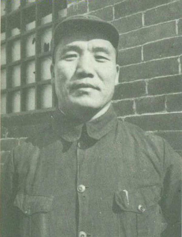 李达有多厉害？抗战时执意给*伯承刘**办50大寿！毛*东泽**：同意大办