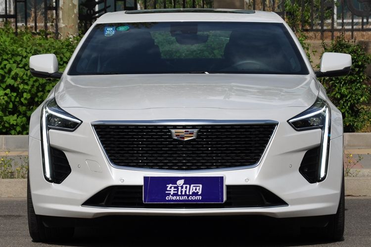 试驾凯迪拉克ct6入门车型,胖哥试驾凯迪拉克ct628t精英