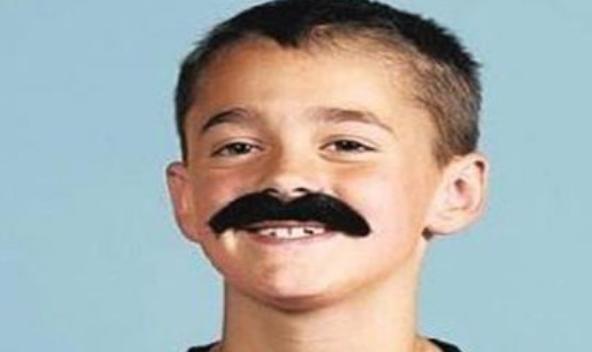 女孩喝蜂蜜会发育早吗,女童喝蜂蜜水会早熟吗