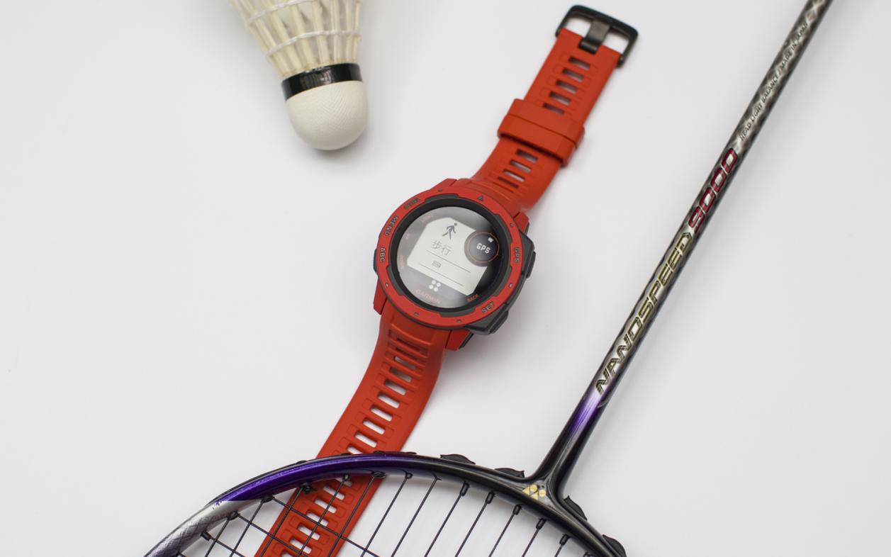 佳明手表instinctsolar,佳明instinct2智能手表