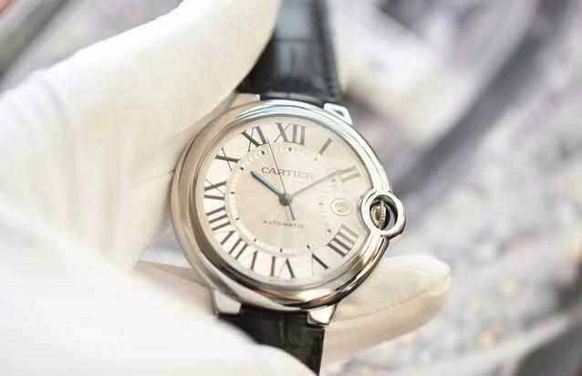 卡地亚手表怎么辨别真假蓝气球,如何辨别卡地亚蓝气球手表真假