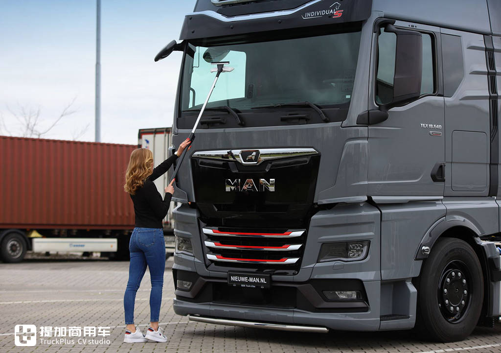 沃尔沃奔驰斯堪尼亚哪个好,奔驰沃尔沃斯堪尼亚卡车哪个更好