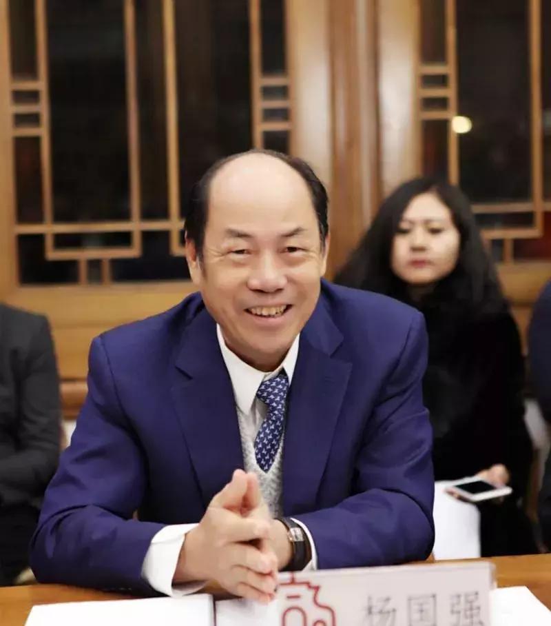 为什么大佬最后选择养猪,为什么大佬们都养猪