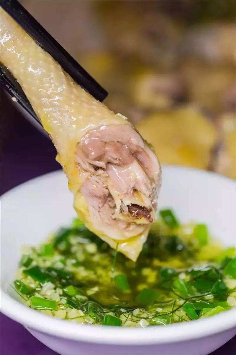 比顺德潮汕还生猛!广东这座小城又撩又骚,现在去正是好时机