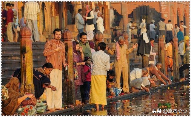 中国小伙巴基斯坦旅游买饮料,中国小伙去印度买东西