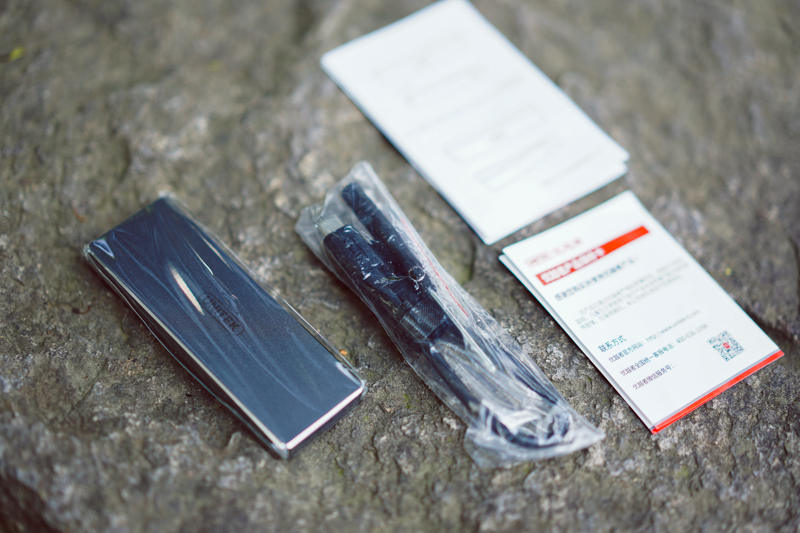 旧硬盘秒变称手小工具!优越者M.2高速移动硬盘盒评测