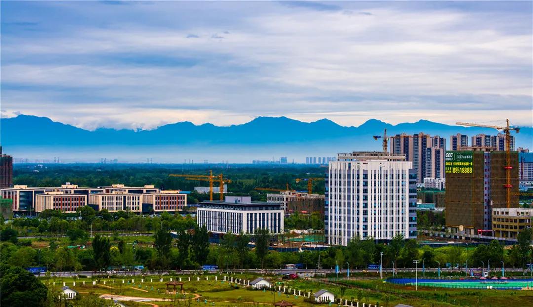 成都各区上半年经济成绩单,2023年半年报增长排行榜