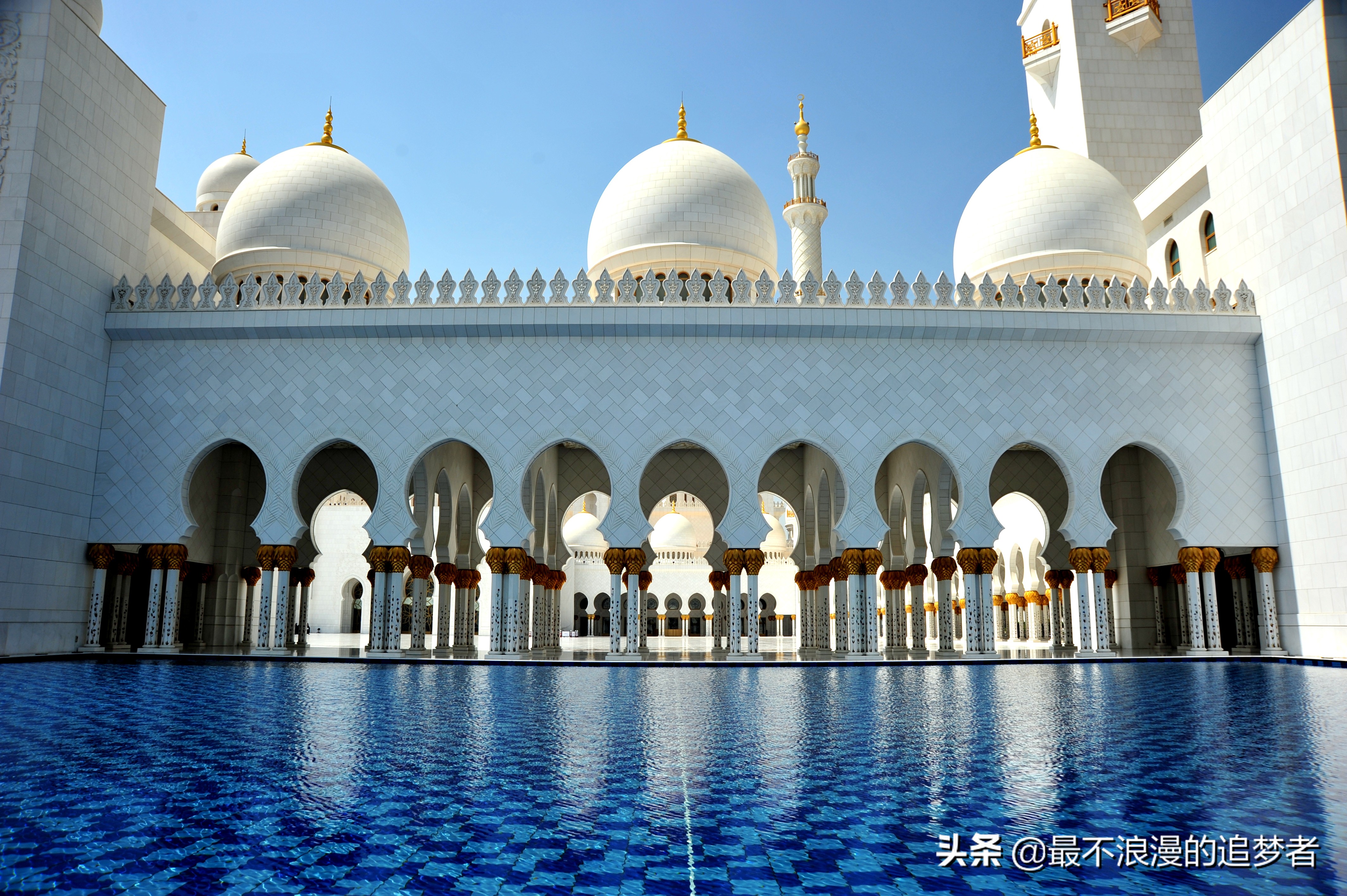 阿联酋谢赫扎耶德清真寺旅游,迪拜谢赫扎耶德路旅游