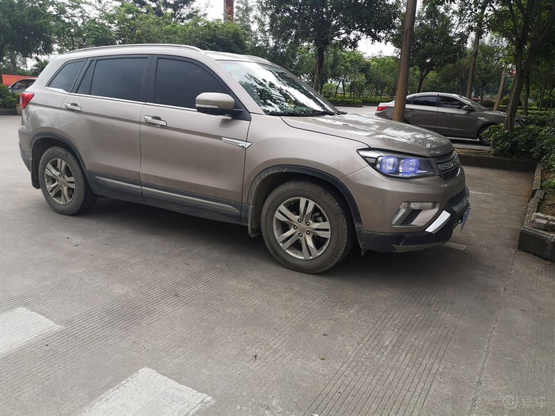 游山玩水老有所乐,和朋友一起游山玩水