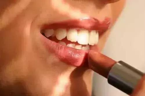 无印良品珊瑚色口红怎么样,无印良品的口红好用吗