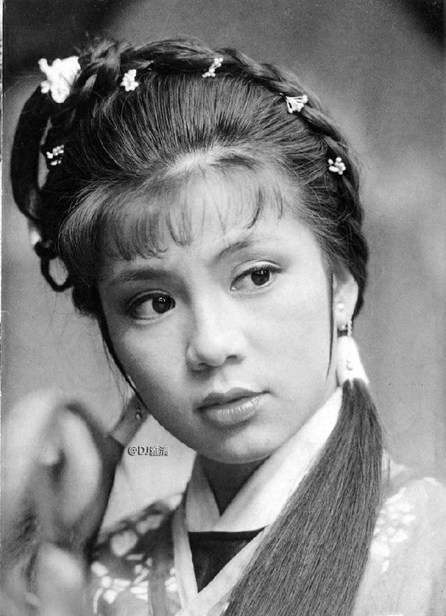 37年后《射雕英雄传》演员今昔照黄日华58岁曾江86岁而他89岁