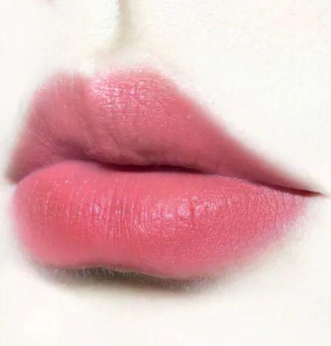 美到没朋友的小金条，21大火，09气质，12很温柔，没有踩雷色