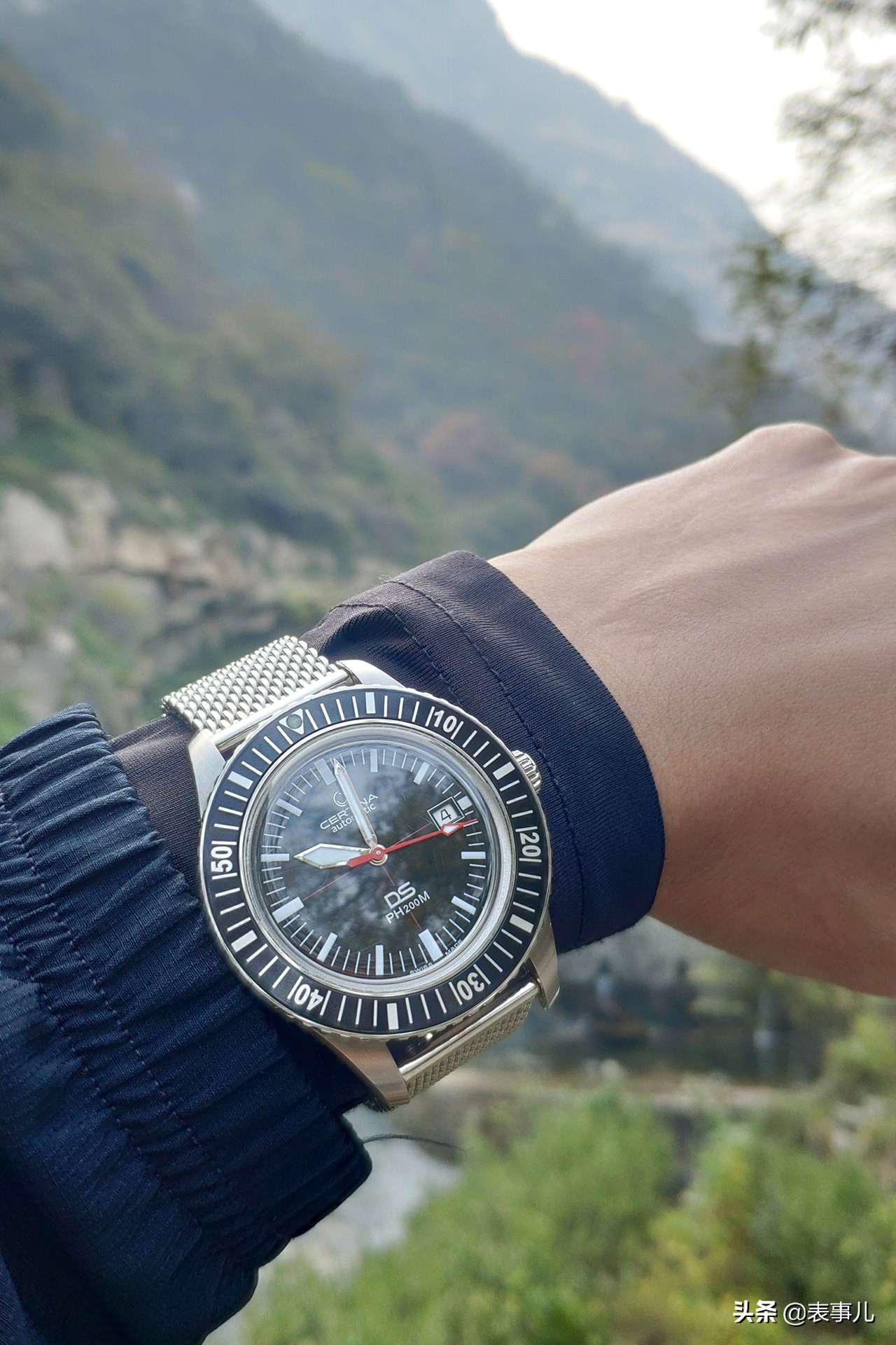 花160元和9个小时爬华山，还喝了一瓶15元的可乐，我是在找虐么？