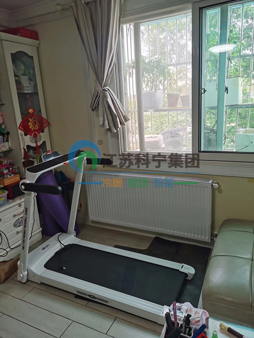 高层小户型暖气片安装,精装房明装暖气片实例