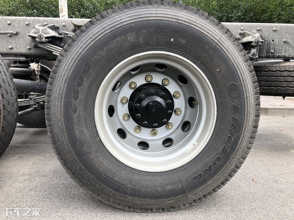 解放悍v轻量化8x2自卸车,解放悍v载货车9米6高栏