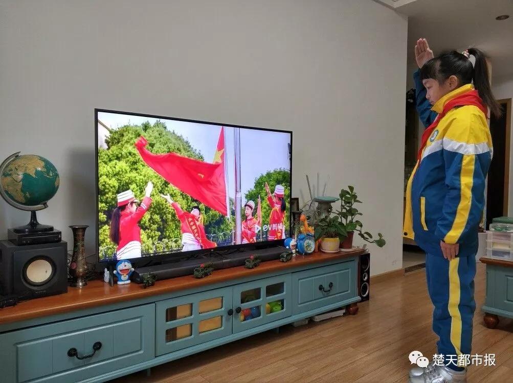 武汉市中小学开学,武汉开学典礼视频