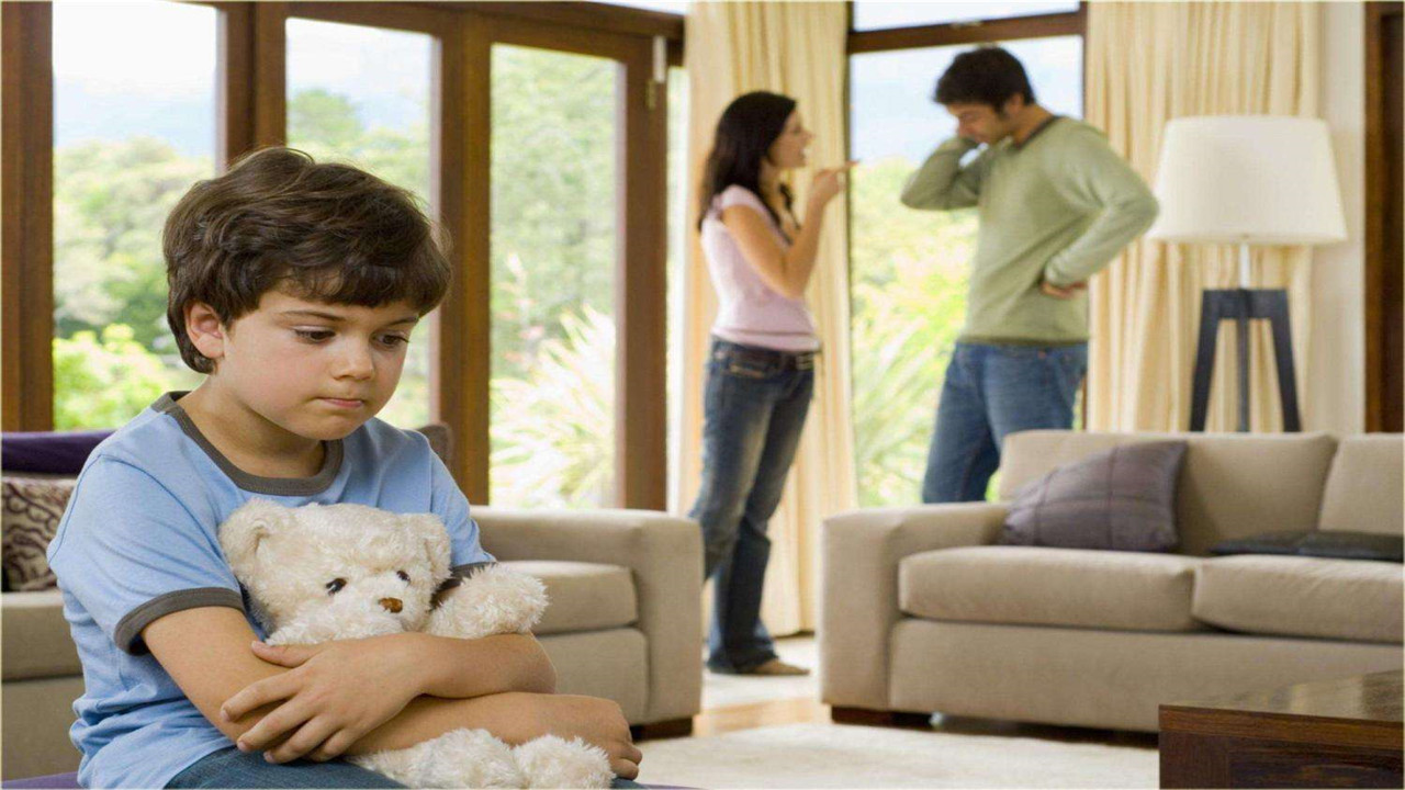 孩子成绩很差有什么出路,小孩成绩不及格育儿之道