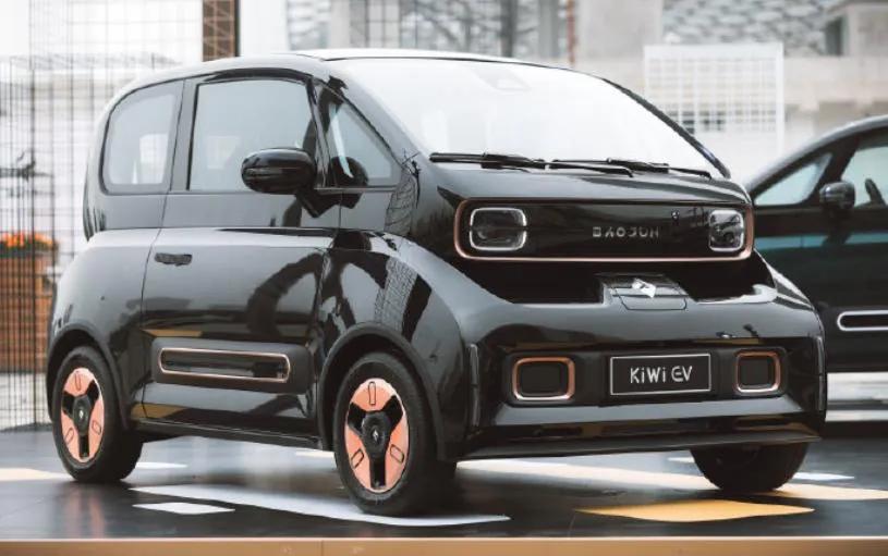 欧拉黑猫与长安奔奔estar哪个好,奔奔estar和欧拉黑猫哪个值得买