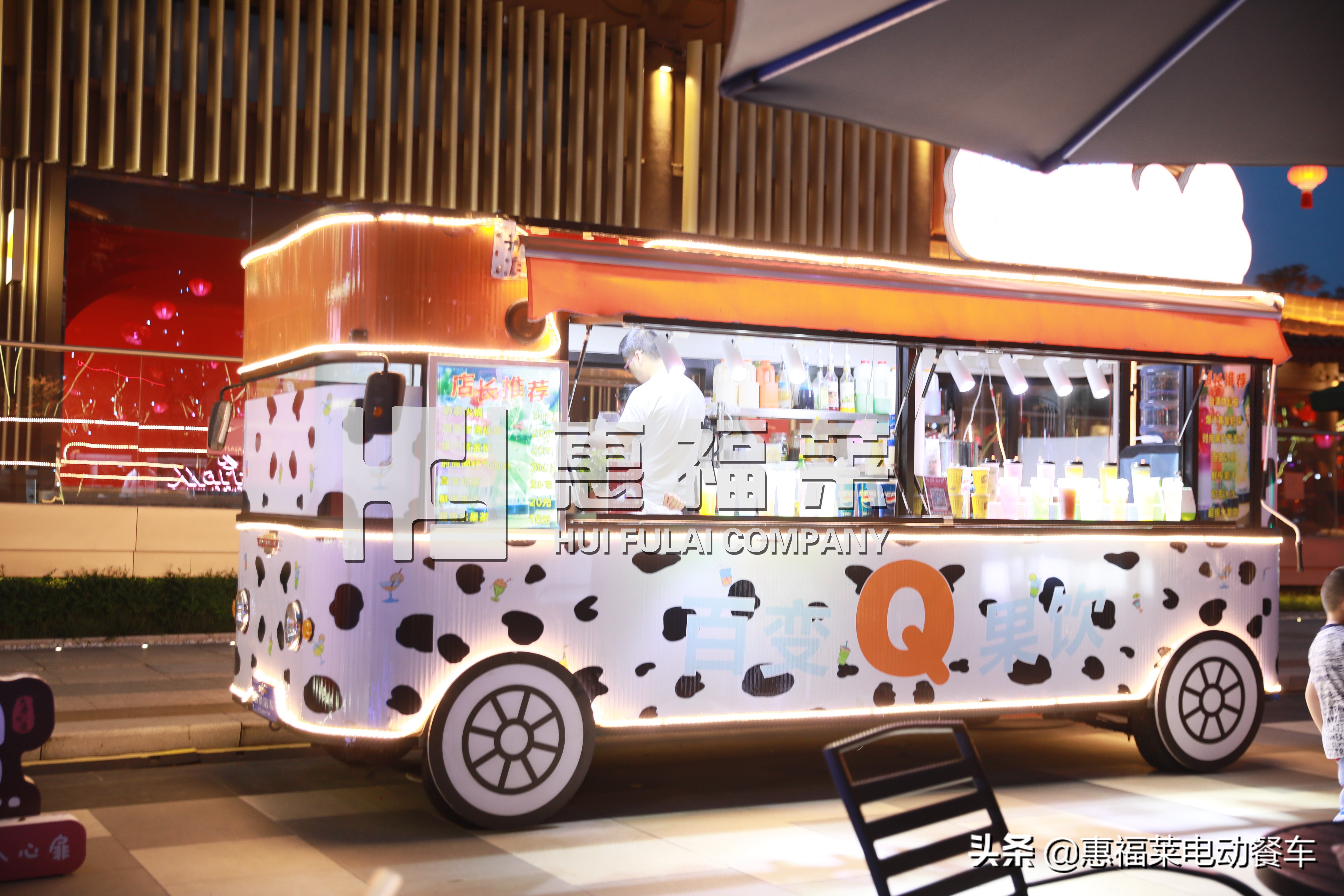 多功能小吃车价格低,多功能美食车价格