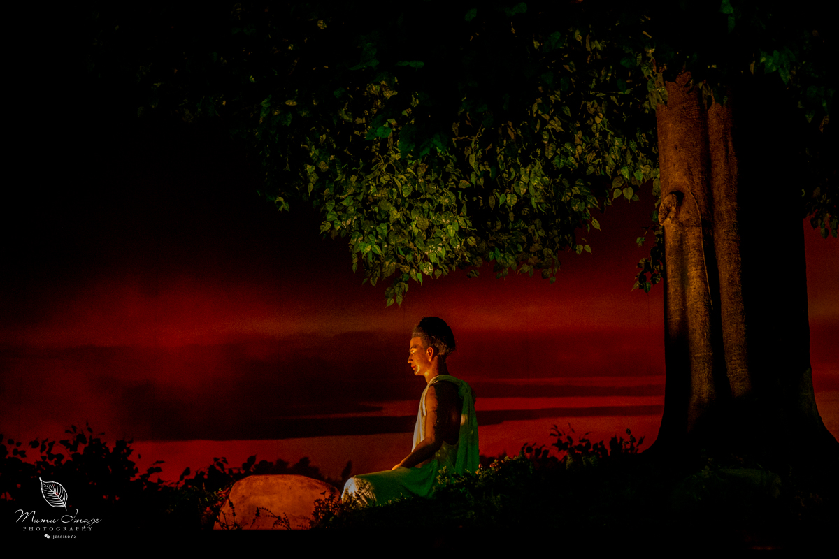 无锡灵山大佛抱佛脚视频,无锡灵山抱佛脚排队多久