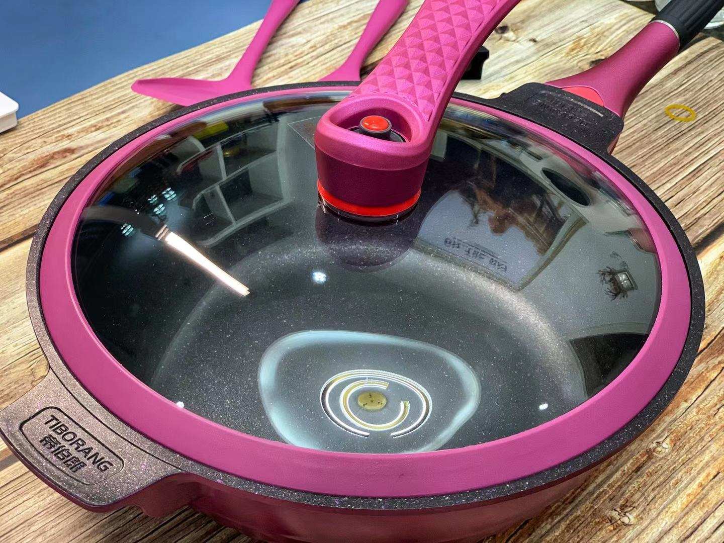 帝伯朗不粘锅三件套,帝伯朗钛钻不粘锅测评