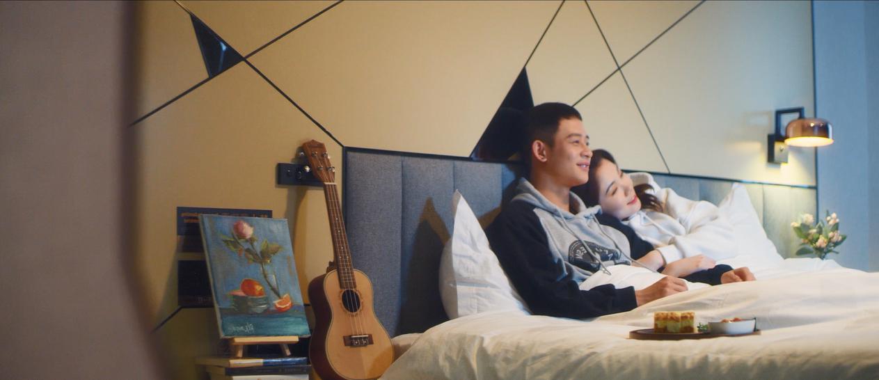 智尚智慧酒店房间智能语音,智尚酒店影音大床