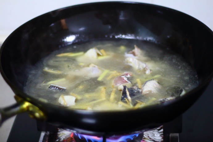 寒天怎么做又脆又好吃,寒冷天气下厨做饭