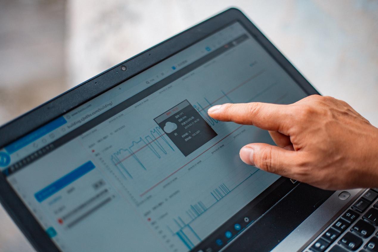 这批“利奇马”吹不倒的老房子，原来有他在用阿里云和北斗卫星保护