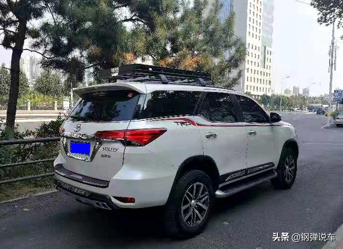 丰田穿越者4.0v6报价,丰田普拉多对比丰田穿越者