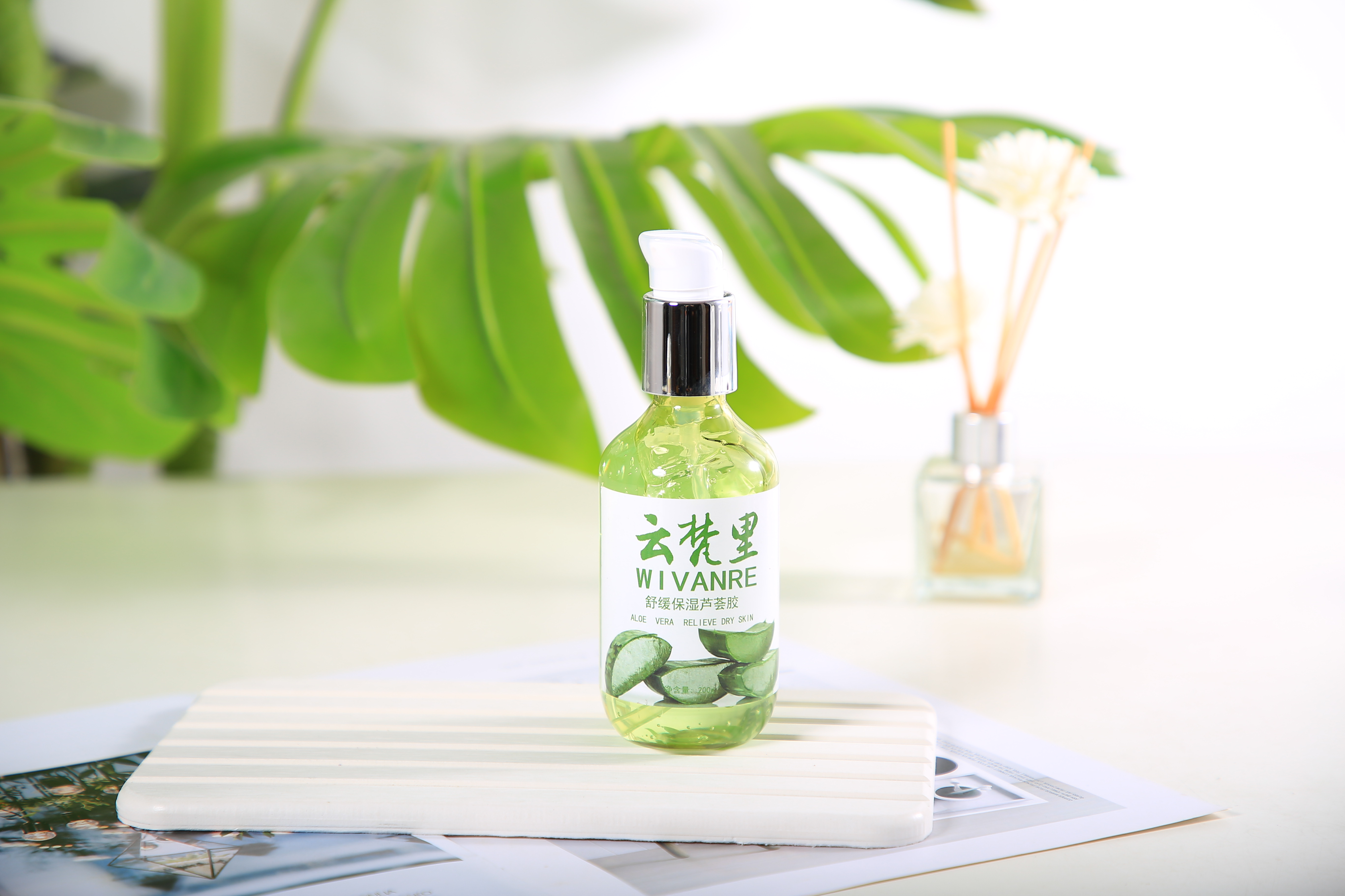 什么是祛痘痘精华乳液,痘痘肌适合的护肤品去闭口