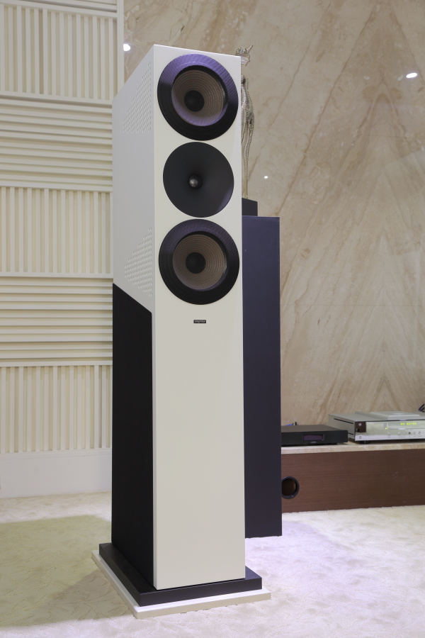 声音调校得比我还棒－家登音响试听AmphionKrypton