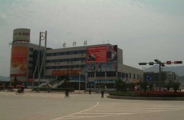 江西有座军工厂，级别副厅，分迁方志敏家乡，老厂污染环境被拆除