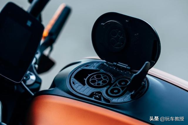 哈雷戴维森livewire电动摩托车,哈雷电动摩托车livewire价格