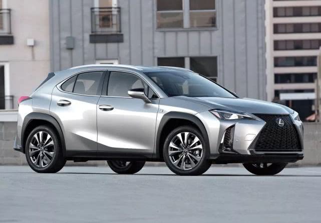 30万豪华个性有逼格的小车怎么选？汽车打蜡与镀晶有什么区别？